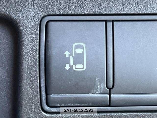 Nissan SERENA 2016-02 324918-4
