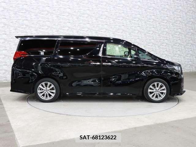Toyota ALPHARD 2016-10 215600-7