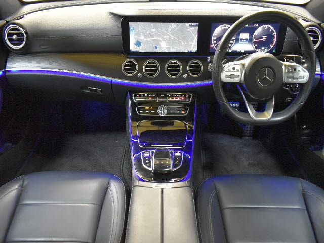 Mercedes Benz E-CLASS 2020-08 20199-1