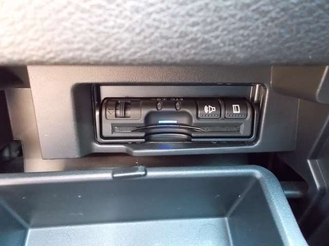 Nissan SERENA 2018-05 23292-9
