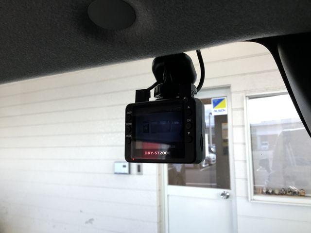 Toyota ROOMY 2018-11 10279-16