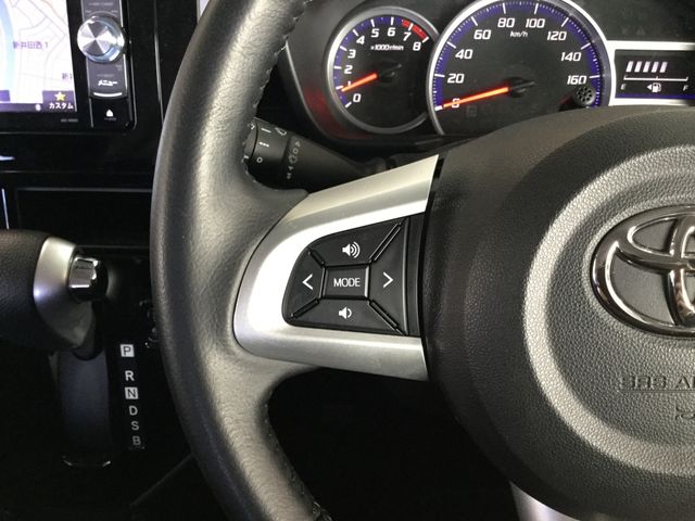 Toyota ROOMY 2018-11 10279-10
