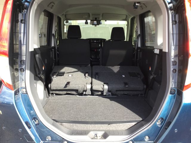 Toyota ROOMY 2018-11 10279-26