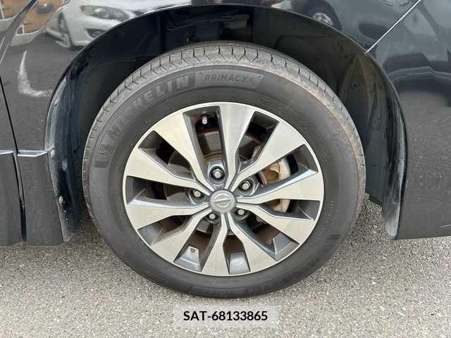 Nissan SERENA 2016-09 376923-9