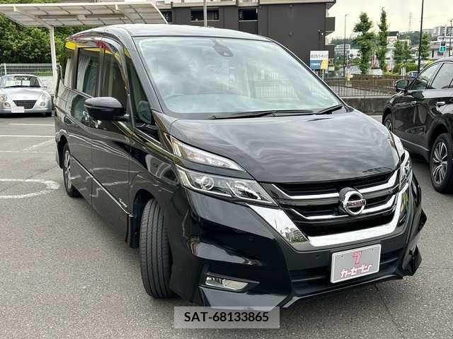 Nissan SERENA 2016-09 376923-3