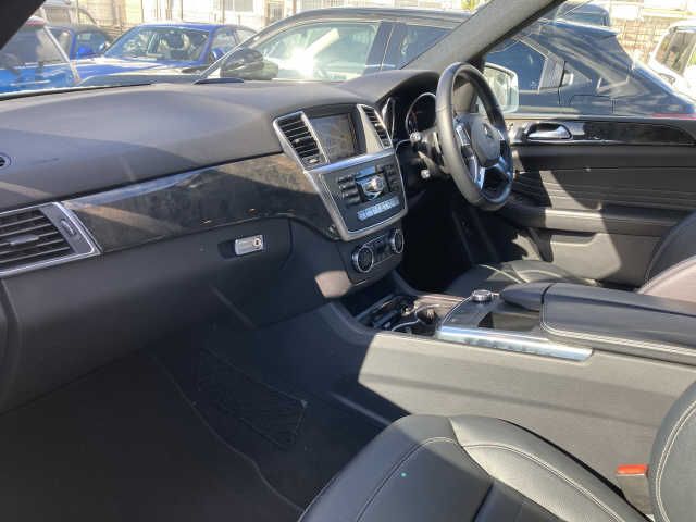 Mercedes Benz M-CLASS 2013-02 190909-3