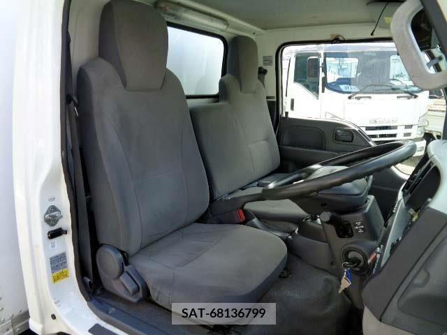 Mazda TITAN 2014-05 329211-4