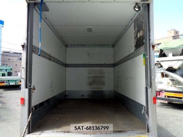 Mazda TITAN 2014-05 329211-9