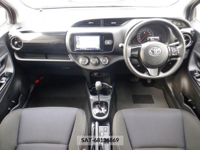 Toyota VITZ 2018-12 207670-1