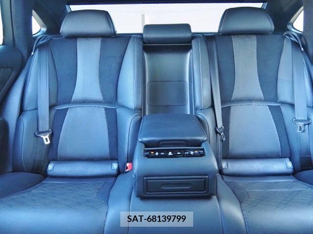 Lexus LS 2021-05 203298-13