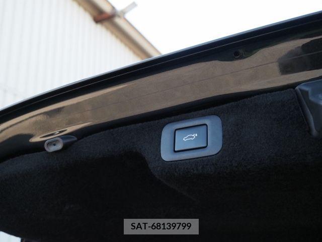 Lexus LS 2021-05 203298-16