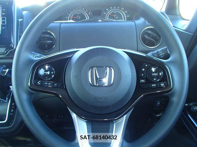 Honda N BOX CUSTOM 2019-02 279051-8