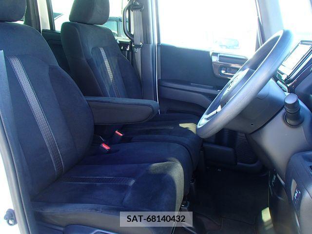 Honda N BOX CUSTOM 2019-02 279051-9