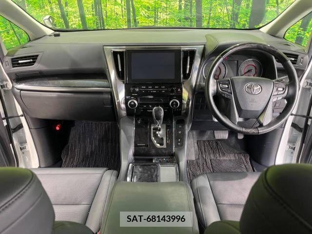 Toyota ALPHARD 2021-08 299628-1