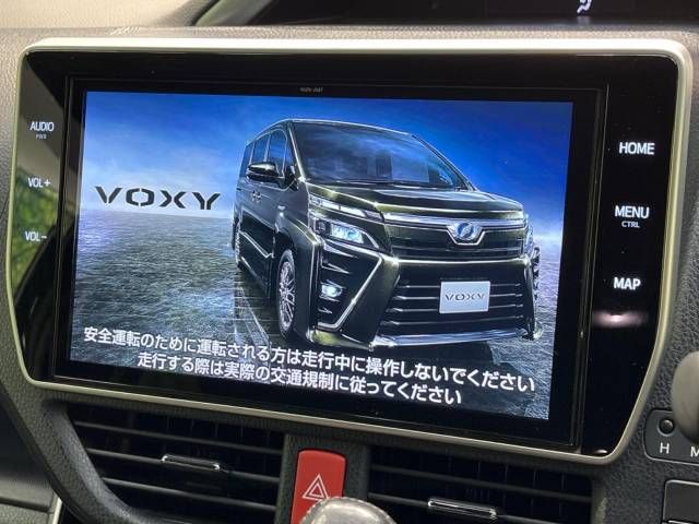 Toyota VOXY 2018-10 194709-5