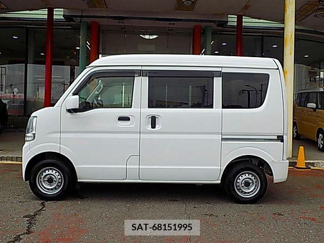 Suzuki EVERY 2017-06 341682-14