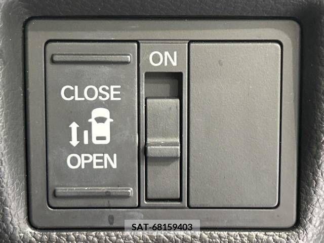 Honda N BOX CUSTOM 2022-03 364747-2