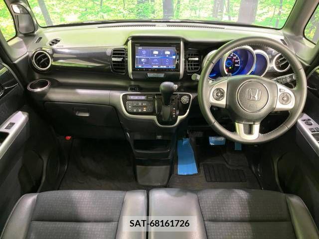 Honda N BOX 2015-10 337673-1