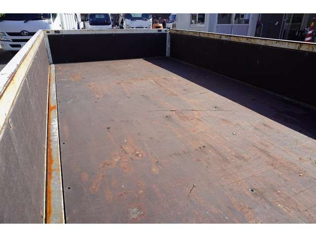 Toyota DYNA TRUCK 2017-03 189987-18