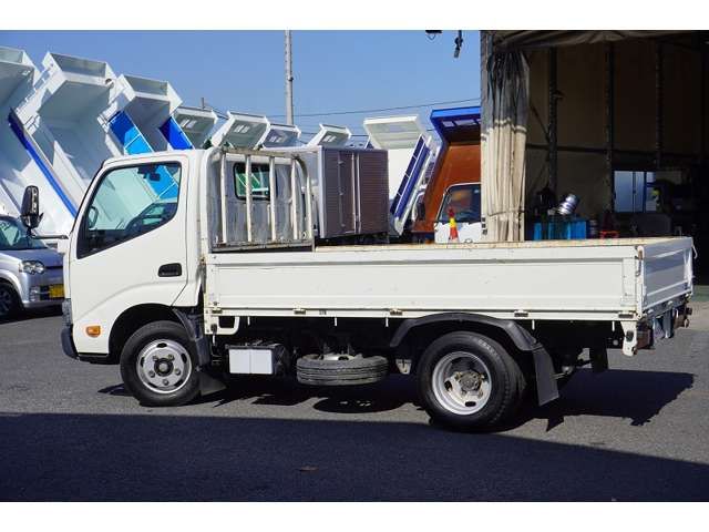 Toyota DYNA TRUCK 2017-03 189987-6