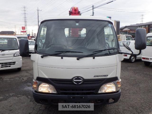 Hino DUTRO 2015-12 224260-5