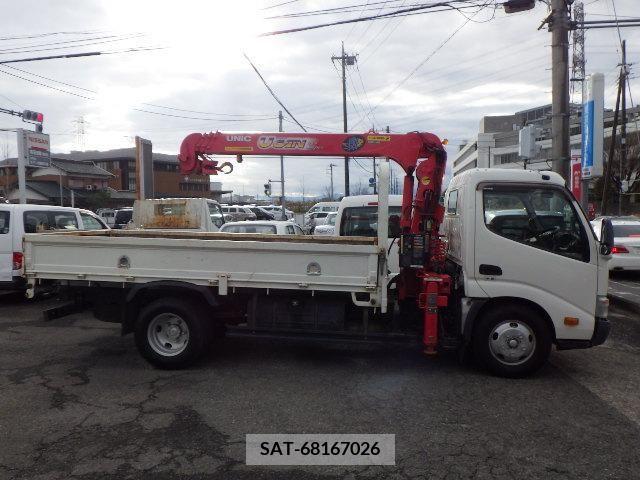 Hino DUTRO 2015-12 224260-3