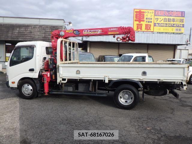 Hino DUTRO 2015-12 224260-2