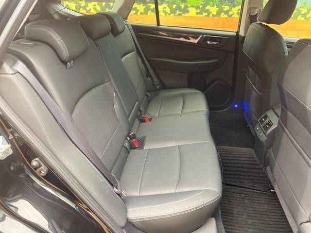 Subaru OUTBACK 2016-01 184806-10