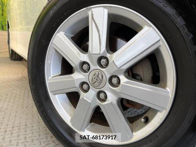 Toyota NOAH 2008-12 250211-14