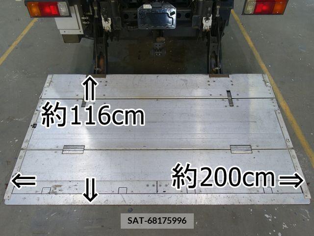 Hino DUTRO 2014-03 210438-2
