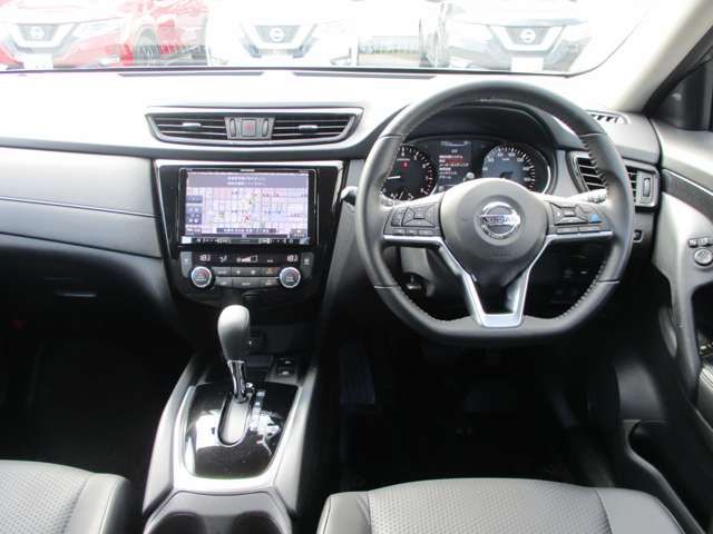 Nissan X-TRAIL 2020-09 23802-2