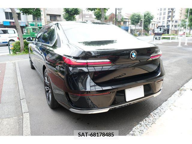 Bmw 7 SERIES 2023-06 333625-2