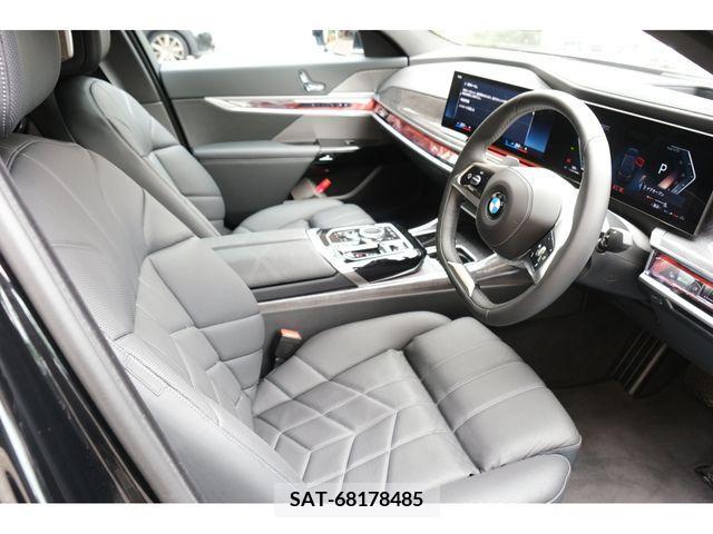 Bmw 7 SERIES 2023-06 333625-1