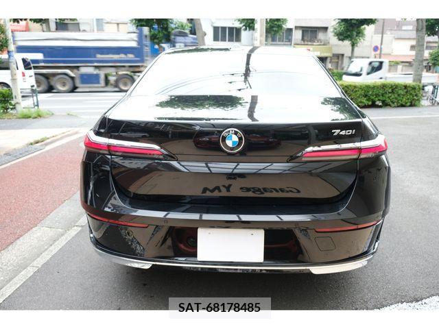 Bmw 7 SERIES 2023-06 333625-8