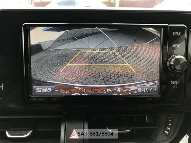 Toyota C-HR 2018-08 323053-14