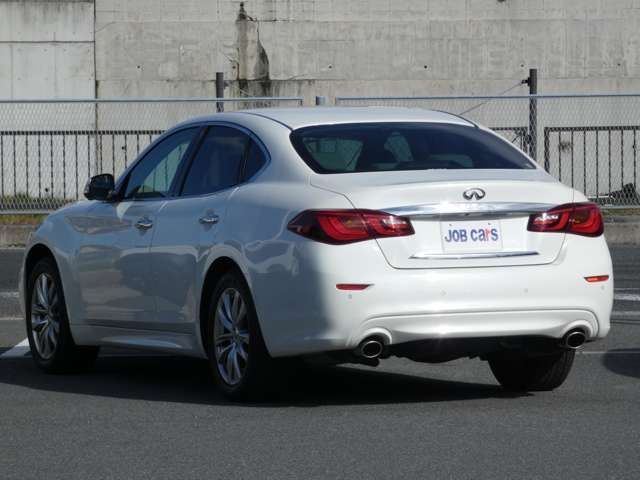 Nissan FUGA 2017-01 26800-2