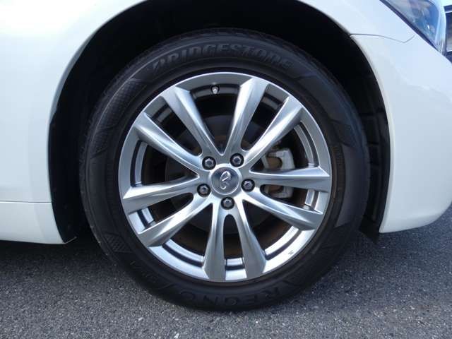 Nissan FUGA 2017-01 26800-7