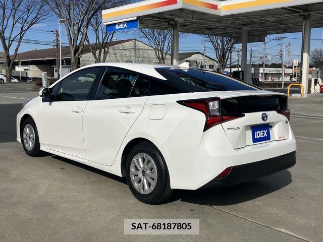 Toyota PRIUS 2020-11 223145-3