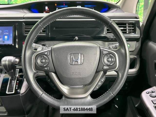 Honda e 2020-06 351092-11