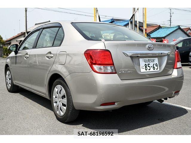 Toyota COROLLA AXIO 2013-09 226891-2