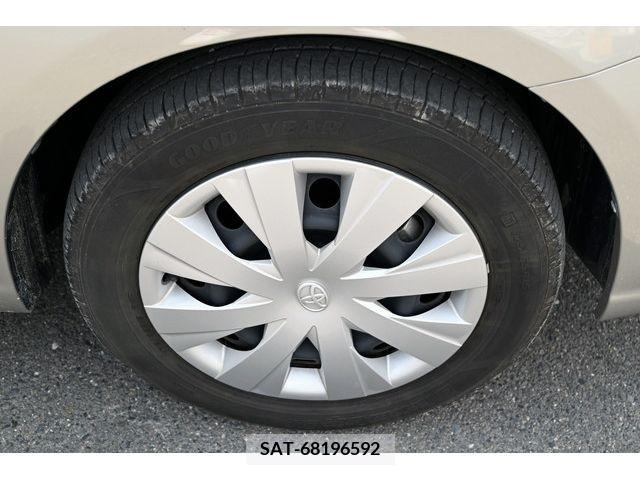 Toyota COROLLA AXIO 2013-09 226891-7