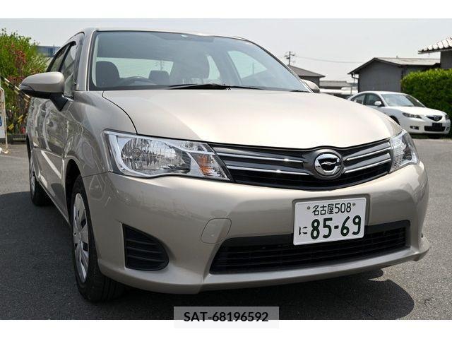 Toyota COROLLA AXIO 2013-09 226891-0