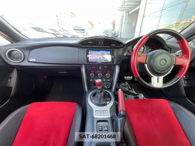 Toyota 86 2015-05 237791-1