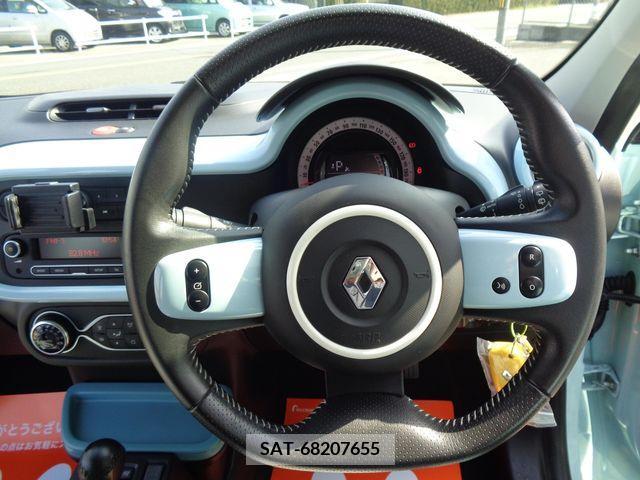 Renault TWINGO 2016-09 212563-13