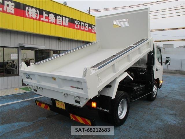 Hino DUTRO 2016-09 218949-6