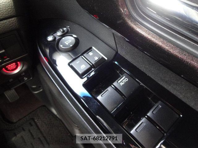 Honda N BOX CUSTOM 2017-09 328497-22