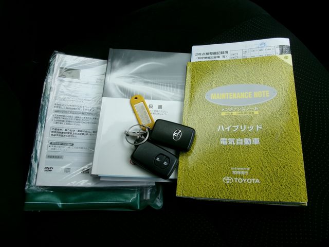 Toyota PRIUS 2013-11 181884-18