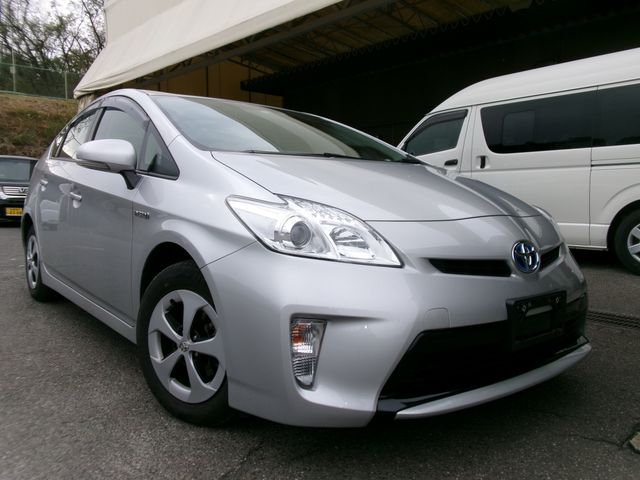 Toyota PRIUS 2013-11 181884-0