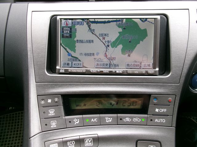 Toyota PRIUS 2013-11 181884-15