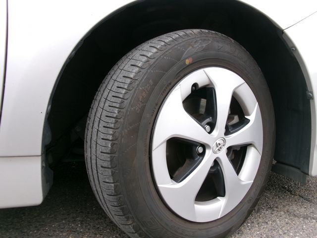 Toyota PRIUS 2013-11 181884-3